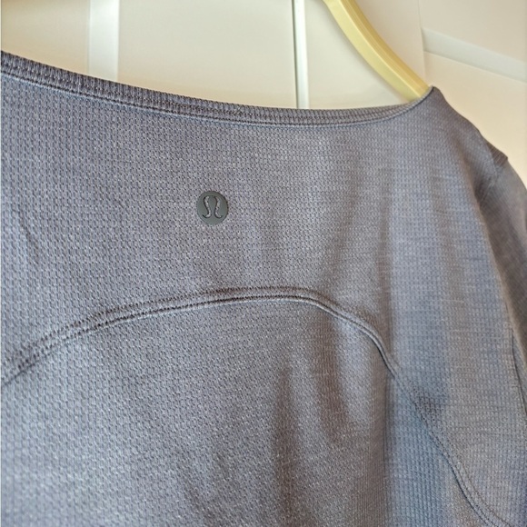 Lululemon Cropped Henley Long Sleeve - Picture 5 of 6